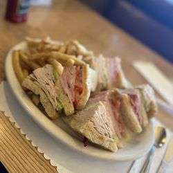 Greystoke Grill - Greystoke Club