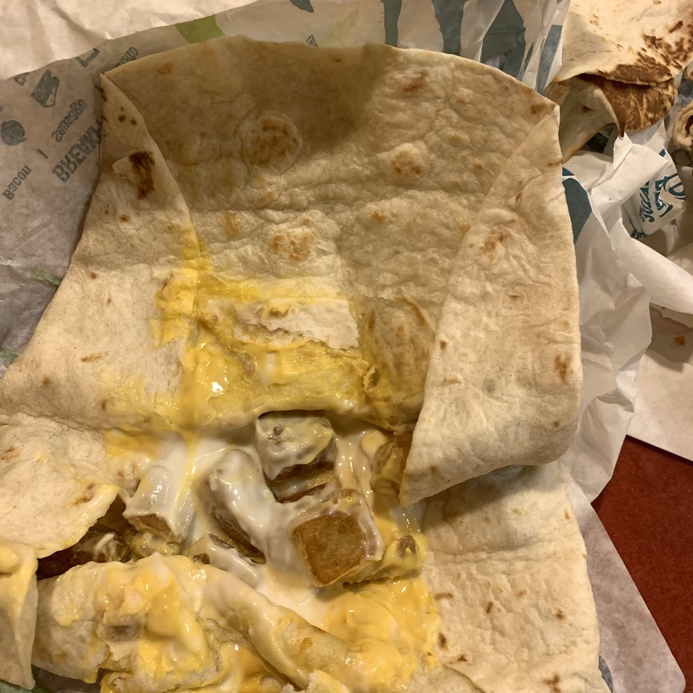 Taco Bell - 8 potato's in a tortilla. What the heck is that??!! - Fast Food Near Me - Queen Creek, Arizona
