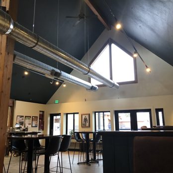 Citizen 33 Brewery - the interior of a restaurant - Brewpubs Near Me - Driggs, Idaho