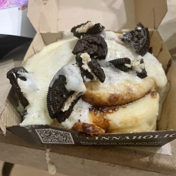 Cinnaholic - Cinnamon roll with cake batter icing and Oreo - Bakeries Near Me - Mesa, Arizona
