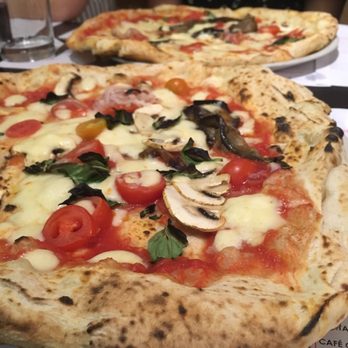 NAP Authentic Pizza - Pizza Near Me - Madrid, M