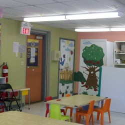 Toronto Woods Daycare - We believe's in colour, that's why at TWD its a wold of rainbows indoor!