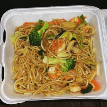 Kim Phung Restaurant - Shrimp lo mein - Vietnamese Near Me - Austin, Texas Kim Phung Restaurant - Shrimp lo mein - Vietnamese Near Me - Austin, Texas