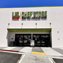 US Foods CHEF'STORE - Out front!