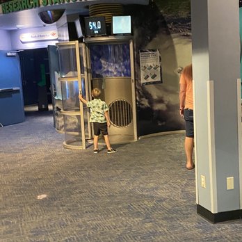 Discovery Cube Orange County - Not working hurricane simulator - Children's Museums Near Me - Santa Ana, California Discovery Cube Orange County - Not working hurricane simulator - Children's Museums Near Me - Santa Ana, California