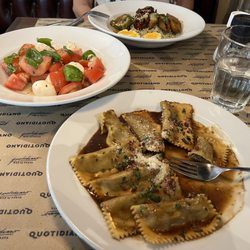 Il Quotidiano - Lamb-filled ravioli, Caprese salad, quinoa salad with grilled vegetables and egg