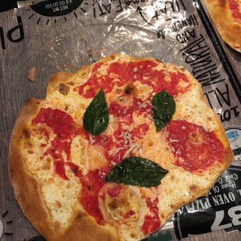 Table 87 - Gowanus - Pizza Near Me - Brooklyn, New York