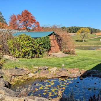 Lingrow Farm - Venues & Event Spaces Near Me - Leechburg, Pennsylvania