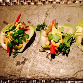 Mesa - Ahi tuna taco appetizer - Lounges Near Me - Costa Mesa, California Mesa - Ahi tuna taco appetizer - Lounges Near Me - Costa Mesa, California
