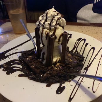 Flanigan's - Doral - Brownie Dessert - Bars Near Me - Doral, Florida Flanigan's - Doral - Brownie Dessert - Bars Near Me - Doral, Florida
