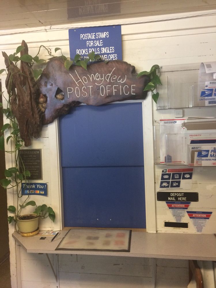 HONEYDEW COUNTRY STORE 14 Photos Grocery 44670 Mattole Rd, Honeydew, CA Restaurant