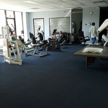 Optimal Health - Back rehabilitation room with plenty of equipment! - Orthopedists Near Me - Monterey Park, California Optimal Health - Back rehabilitation room with plenty of equipment! - Orthopedists Near Me - Monterey Park, California