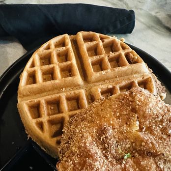 Social Roost - CHICKEN & WAFFLES - Breakfast & Brunch Near Me - St. Petersburg, Florida