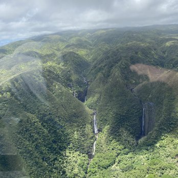 Sunshine Helicopters - Aerial Tours Near Me - Kahului, Hawaii