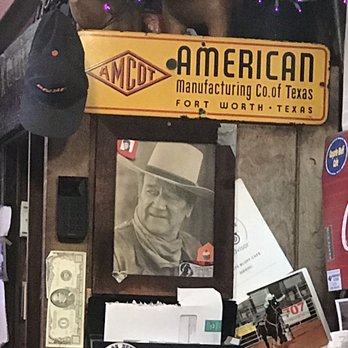 Coyote Bluff Cafe - Burgers Near Me - Amarillo, Texas