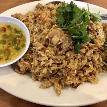 Yai Restaurant - Chicken Fried Rice - Thai Near Me - Los Angeles, California Yai Restaurant - Chicken Fried Rice - Thai Near Me - Los Angeles, California