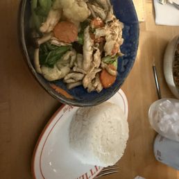 Mixed vegetables with chicken.
