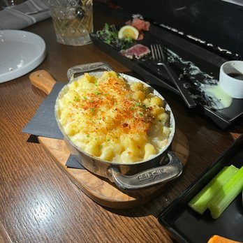 The Battery - Lobster Mac & Cheese - New American Near Me - Tampa Bay, Florida The Battery - Lobster Mac & Cheese - New American Near Me - Tampa Bay, Florida