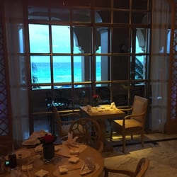 Lobby Bar Ritz Carlton