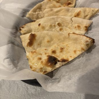 Saffron Indian Restaurant - Naan - Indian Near Me - Clermont, Florida