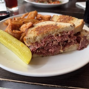 Flannery's Pub - If you like Reuben sandwiches, you'll love this! - Sports Bars Near Me - Cleveland, Ohio