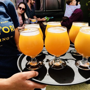 Fieldwork Brewing Co. - Hop juicery - Breweries Near Me - Berkeley, California