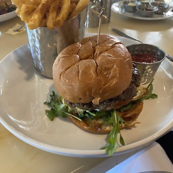 Brunch 101 - Brunch burger and fries - Breakfast & Brunch Near Me - Cathedral City, California Brunch 101 - Brunch burger and fries - Breakfast & Brunch Near Me - Cathedral City, California