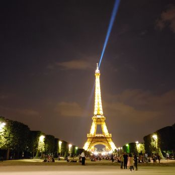 La Tour Eiffel - Landmarks & Historical Buildings Near Me - Paris, 75