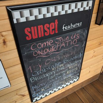 Sunset Grill - Specials - Breakfast & Brunch Near Me - Mississauga, Ontario Sunset Grill - Specials - Breakfast & Brunch Near Me - Mississauga, Ontario