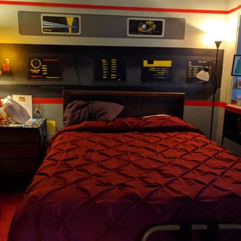 Itty Bitty Inn - Star trek room - Hotels Near Me - North Bend, Oregon Itty Bitty Inn - Star trek room - Hotels Near Me - North Bend, Oregon