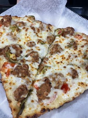 Pizza Track by null
