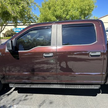 Deluxe Window Tinting - Home Window Tinting Near Me - Gold River, California