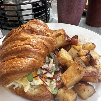 Stratford Court Cafe - Croissant Breakfast Sandwich - Cafes Near Me - Del Mar, California Stratford Court Cafe - Croissant Breakfast Sandwich - Cafes Near Me - Del Mar, California