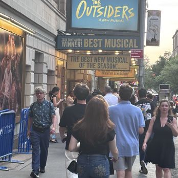 Bernard B. Jacobs Theatre - Performing Arts Near Me - New York, New York