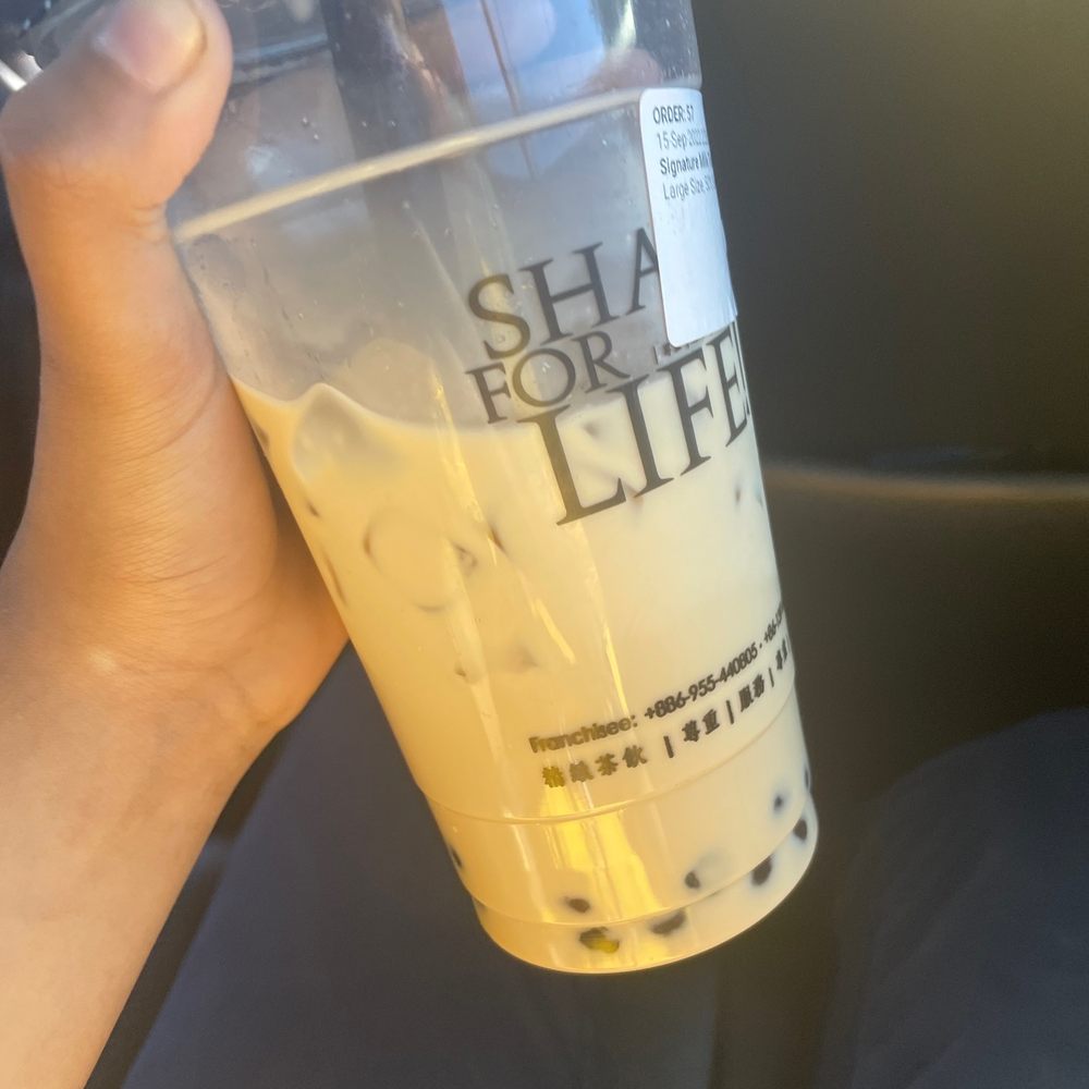 Ding Tea Tucson - I got the classic milk tea with black boba and do I love their drinks - Bubble Tea Near Me - Tucson, Arizona Ding Tea Tucson - I got the classic milk tea with black boba and do I love their drinks - Bubble Tea Near Me - Tucson, Arizona