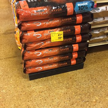 PetSmart - Purines Pro Plan Chicken & Rice Shredded Blend.  On sale & 10% more food!  Bear the Rottweiler will be ecstatic! - Pet Training Near Me - Harahan, Louisiana