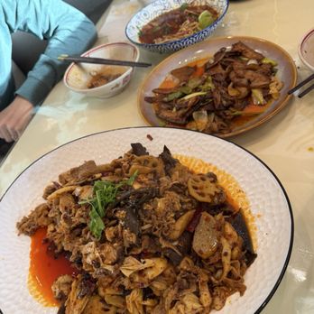 Happy Noodles - Szechuan Near Me - Kent, Washington