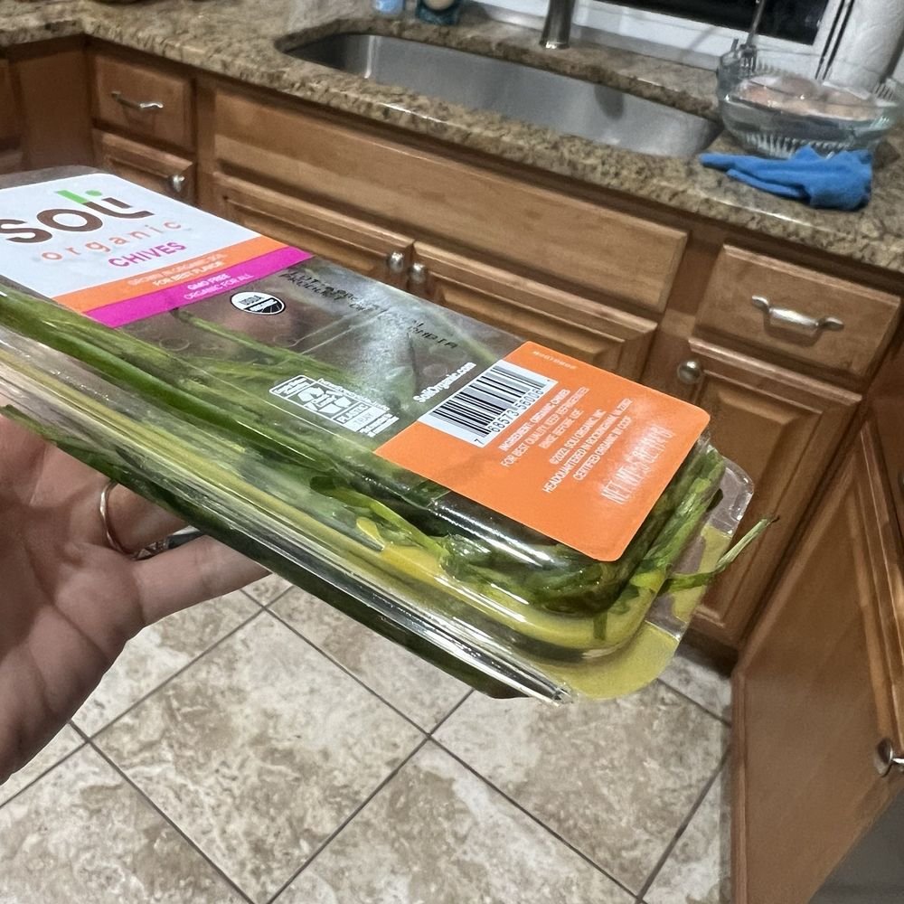 Sprouts Farmers Market - Leaking green gross smelling liquid - Grocery Near Me - Venice, Florida Sprouts Farmers Market - Leaking green gross smelling liquid - Grocery Near Me - Venice, Florida