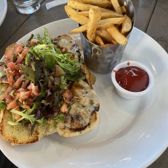 Stonewood Grill & Tavern - Chicken Bruschetta Chicken Sandwich - New American Near Me - Ormond Beach, Florida