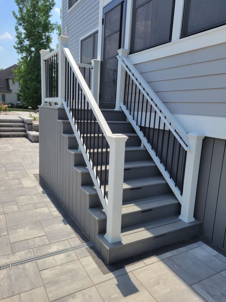 Slide of R4 Home Improvement