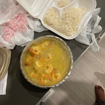 Bachata Breeze Restaurant - This was supposed to be mofongo con camarones - Puerto Rican Near Me - Orlando, Florida Bachata Breeze Restaurant - This was supposed to be mofongo con camarones - Puerto Rican Near Me - Orlando, Florida