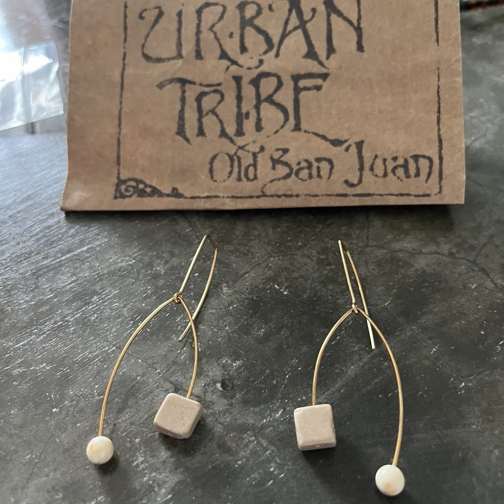 Urban Tribe - Earrings - Women's Clothing Near Me - San Juan, Puerto Rico Urban Tribe - Earrings - Women's Clothing Near Me - San Juan, Puerto Rico