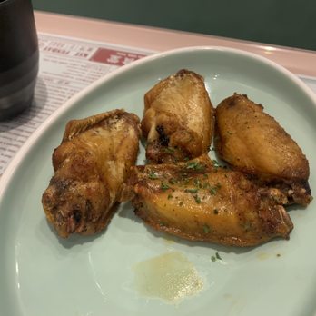Kong Sihk Tong - Chicken wings. - Hong Kong Style Cafe Near Me - Flushing, New York Kong Sihk Tong - Chicken wings. - Hong Kong Style Cafe Near Me - Flushing, New York