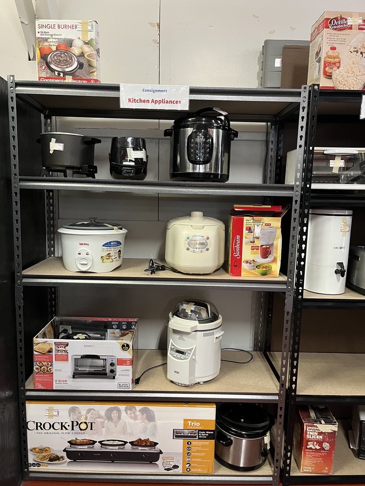 MCCHORD THRIFT SHOP Updated October 2024 10 Photos 4th & Battery