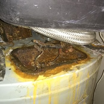 Brandon Oaks Apartments - Maintenance left my hot water heater and AC like this. Said they won't do anything till tomorrow for it... Leaving us with neither working. - Apartments Near Me - Tampa, Florida Brandon Oaks Apartments - Maintenance left my hot water heater and AC like this. Said they won't do anything till tomorrow for it... Leaving us with neither working. - Apartments Near Me - Tampa, Florida