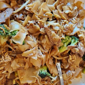 My Thai  And Vegan - Beef Drunken Noodles - Thai Near Me - Frisco, Texas