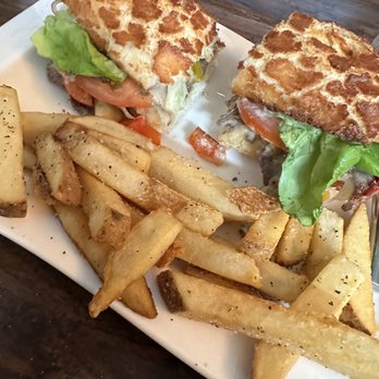 511 Rose - Philly cheesecake - Cocktail Bars Near Me - Georgetown, Colorado