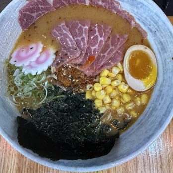 Gyuro Ramen - Spicy Garlic Miso Ramen w. Beef Cha Shu - Ramen Near Me - Chicago, Illinois