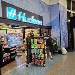 Hudson News