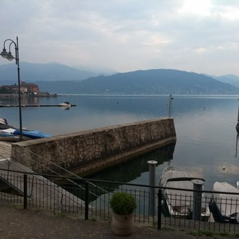 Lungolago di Baveno - Local Flavor Near Me - Baveno, VB